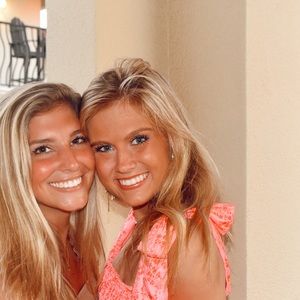 Meet your Posher, Emma